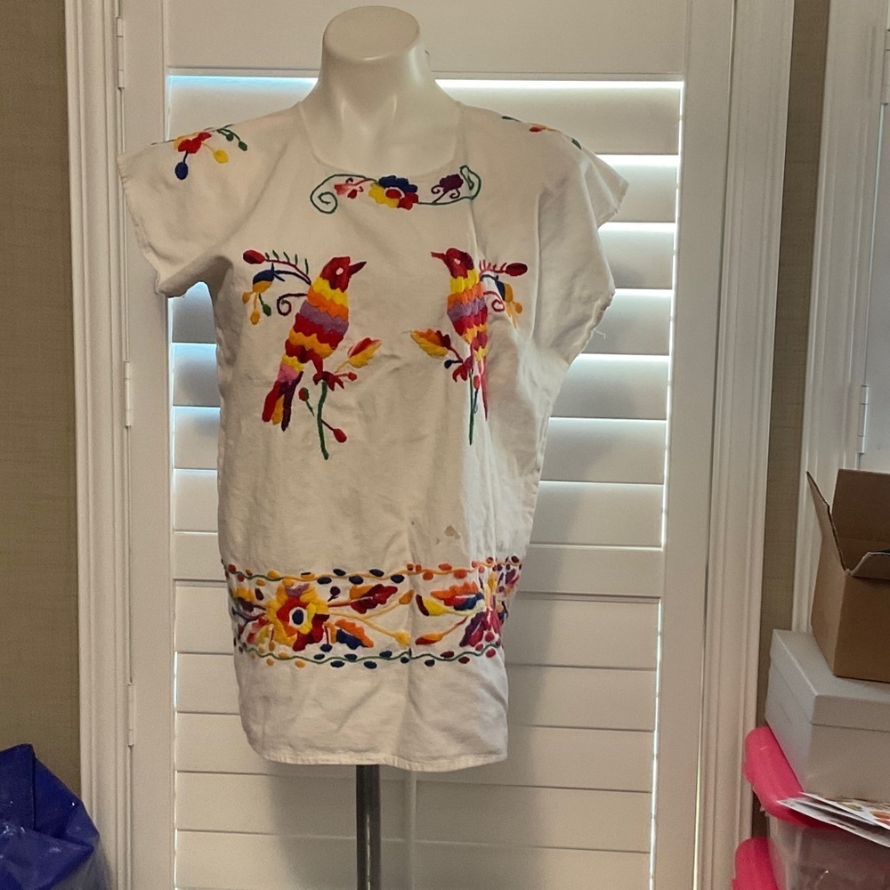 Embroidered White Blouse with Colorful Bird Design
